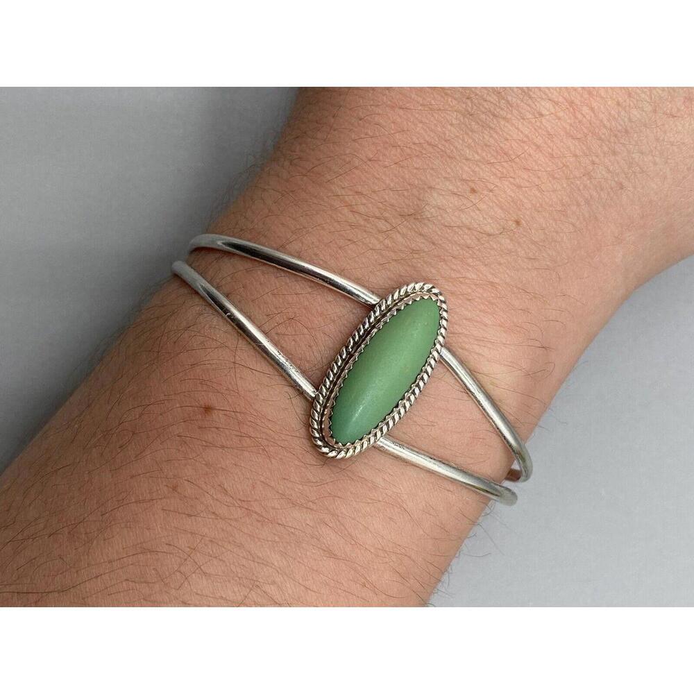 VINTAGE HB STERLING SILVER 925 CABOCHON CUFF NEPHRITE BRACELET